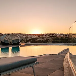 5* מלון Hyatt Regency Malta