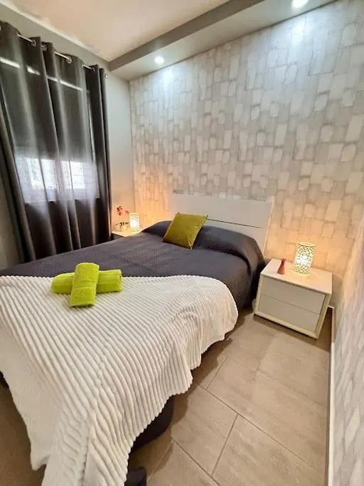Elegant 2 Bedroom Penthouse In St Julians Stj411 Saint Julian's Apartment