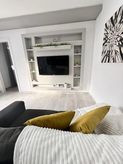 Elegant 2 Bedroom Penthouse In St Julians Stj411 Saint Julian's